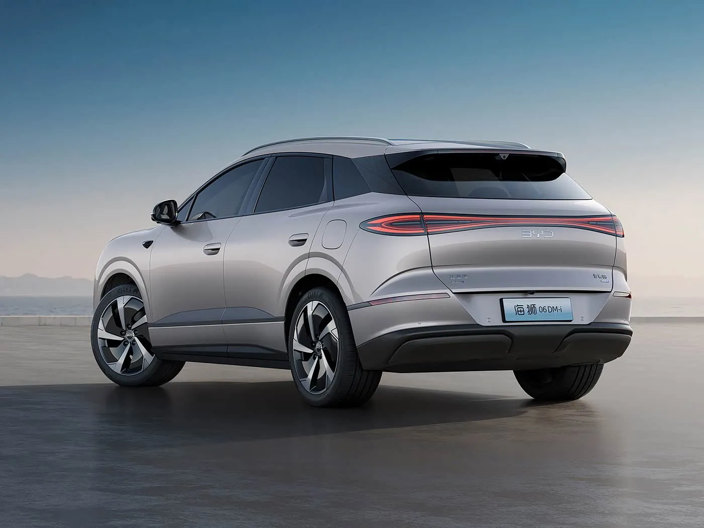 BYD Sea Lion 06 Dual-Power (EV/DM-i) SUV kompakt – 520-605 km Gama EV/1092 km Gama DM-i & L2 DiPilot