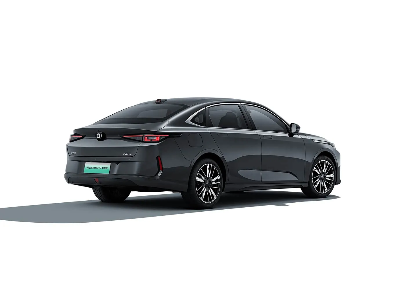 Makinë EV kompakte Changan Qiyuan A05 Automjet me energji të re me karikim të shpejtë motorik EV hibrid në drejtimin e majtë