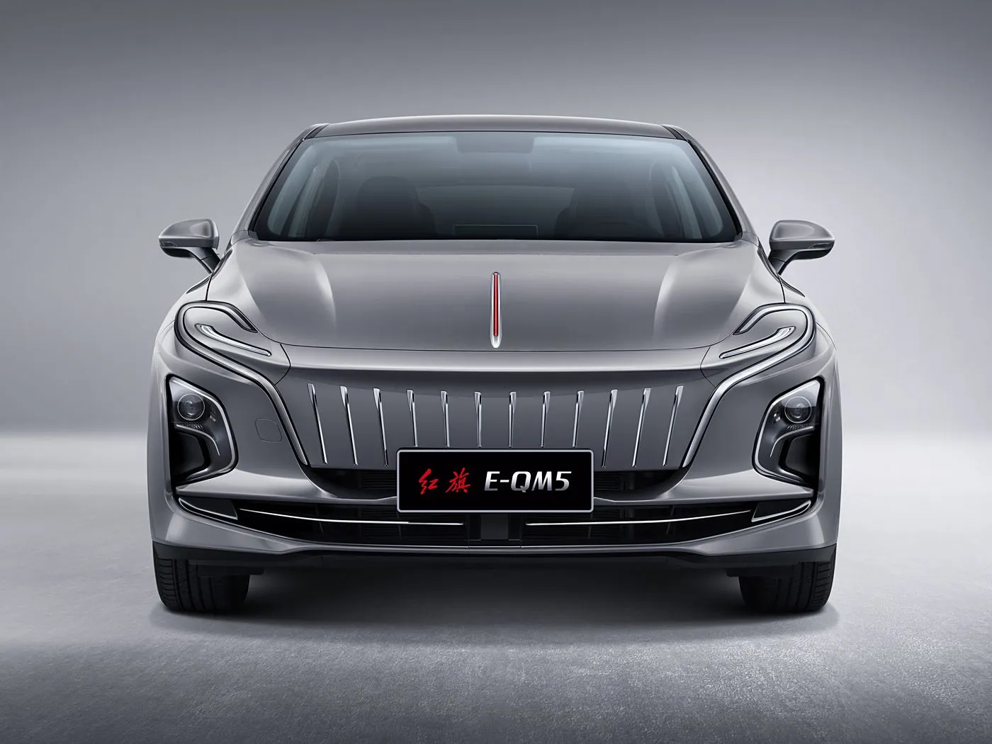 Automjet i ri me energji elektrike të pastër Hongqi E-QM5 EV Sedan i gjerë me rrota të gjata me rreze të gjatë
