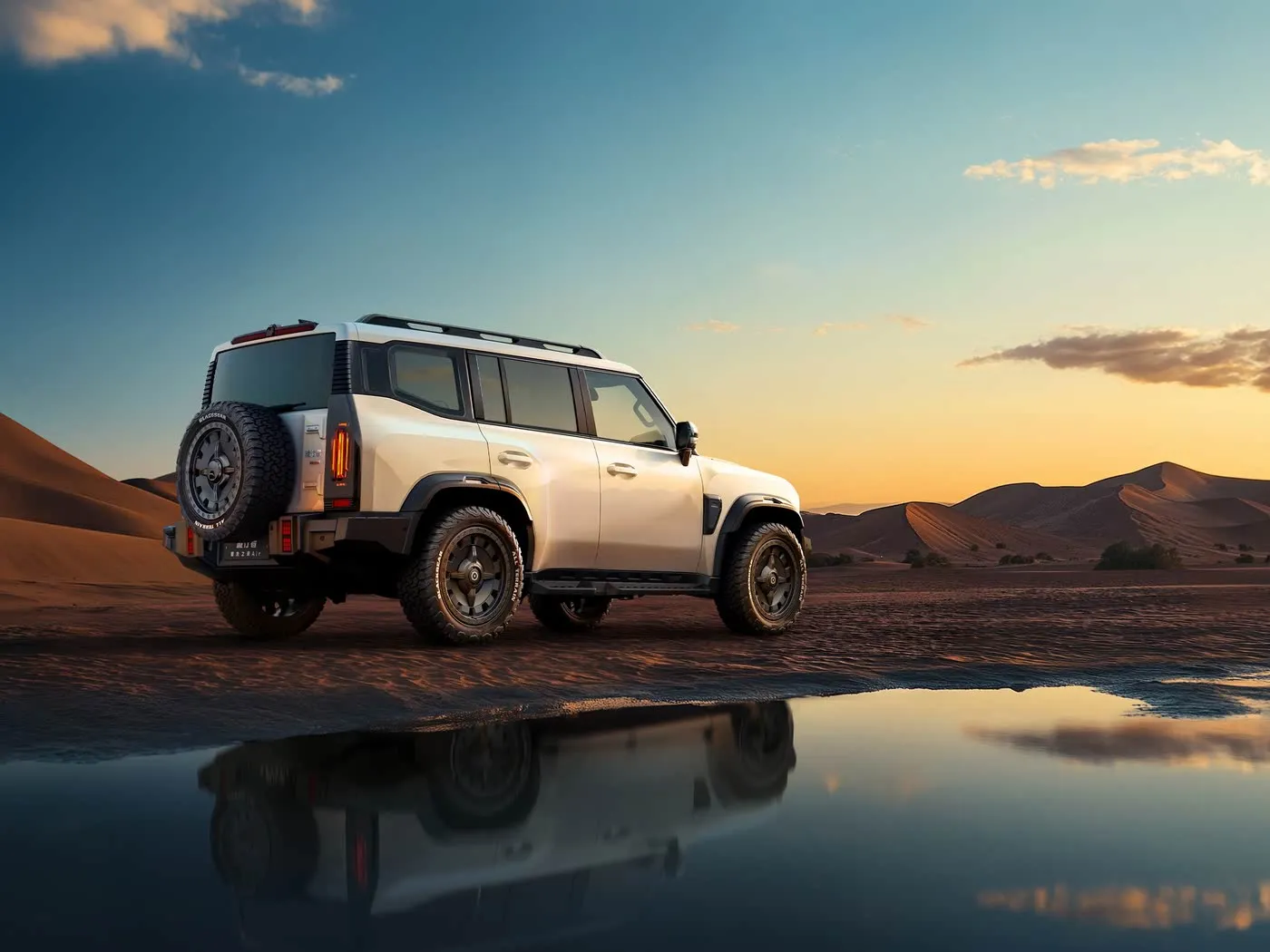 Jetour Traveler SUV me madhësi të mesme me shpejtësi të lartë 2.0T Automatik Majtas Turbo Lëkurë Euro VI Gaz Alumini Aliazh i ri