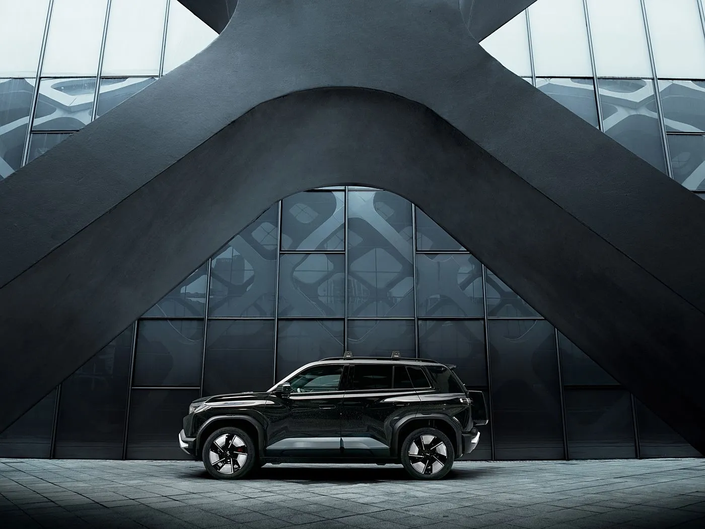 Ekuacioni BYD Leopard Titanium 3 Pure Electric Compact SUV me rreze CLTC 501 km, performancë L2 ADAS & AWD/RWD me 4 dyer dhe 5 ulëse dhe kontroll lundrimi me shpejtësi të plotë
