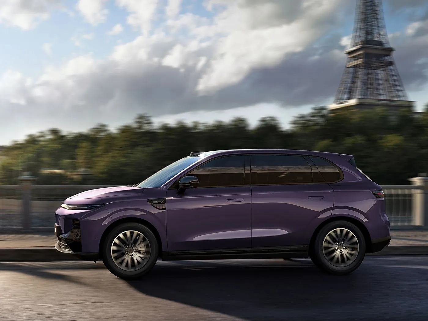Leapmotor B10 SUV i pastër Elektrik kompakt me rreze CLTC 510-600 km, ekran 14,6" 2,5K & Leapmotor Pilot Automjete me energji të re
