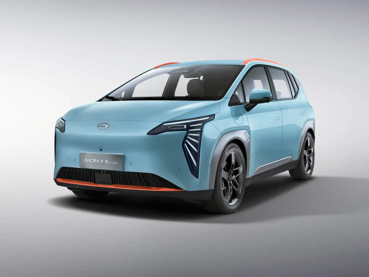 Shitet Makinë Elektrike GAC Aion Y Plus me ngarje inteligjente EV SUV 150 Kw me 5 dyer me 5 dyer