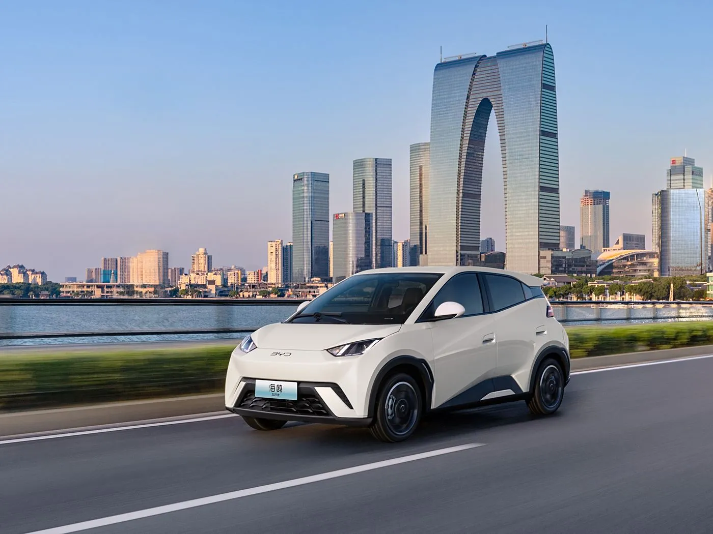 BYD Seagull EV Hatchback Mini Smart SUV me rrota të përparme me kamerë të pasme Automjet me energji të re të mundësuar nga Litium Hot Sale