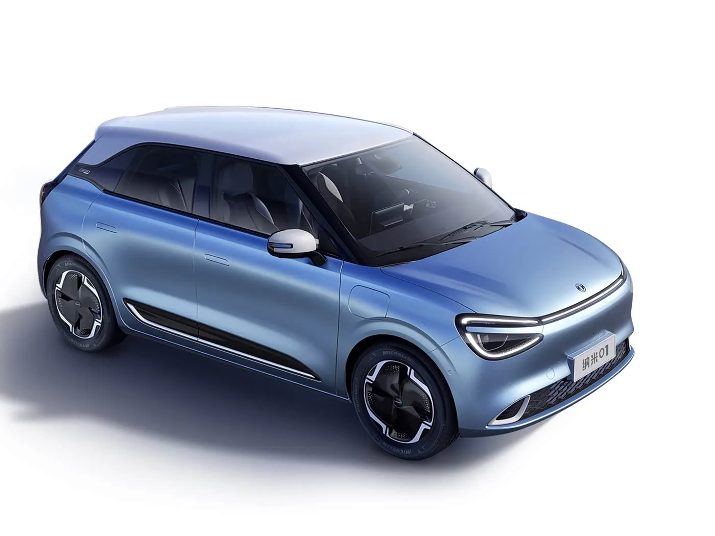 Dongfeng Nami 01 SUV kompakt tërësisht elektrik EV inteligjent me shpejtësi të lartë me rreze të gjatë për udhëtime urbane dhe familjare