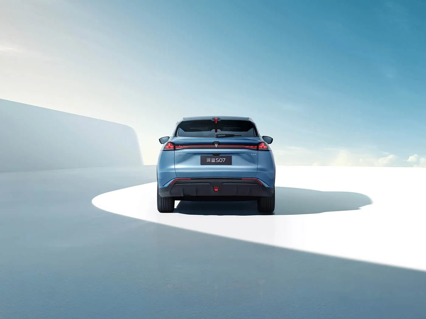 Deepal S07 automjet i ri me energji SUV Premium me rreze të zgjeruar/EV Bazë rrote me rreze të gjatë 5 vende Ekran inç