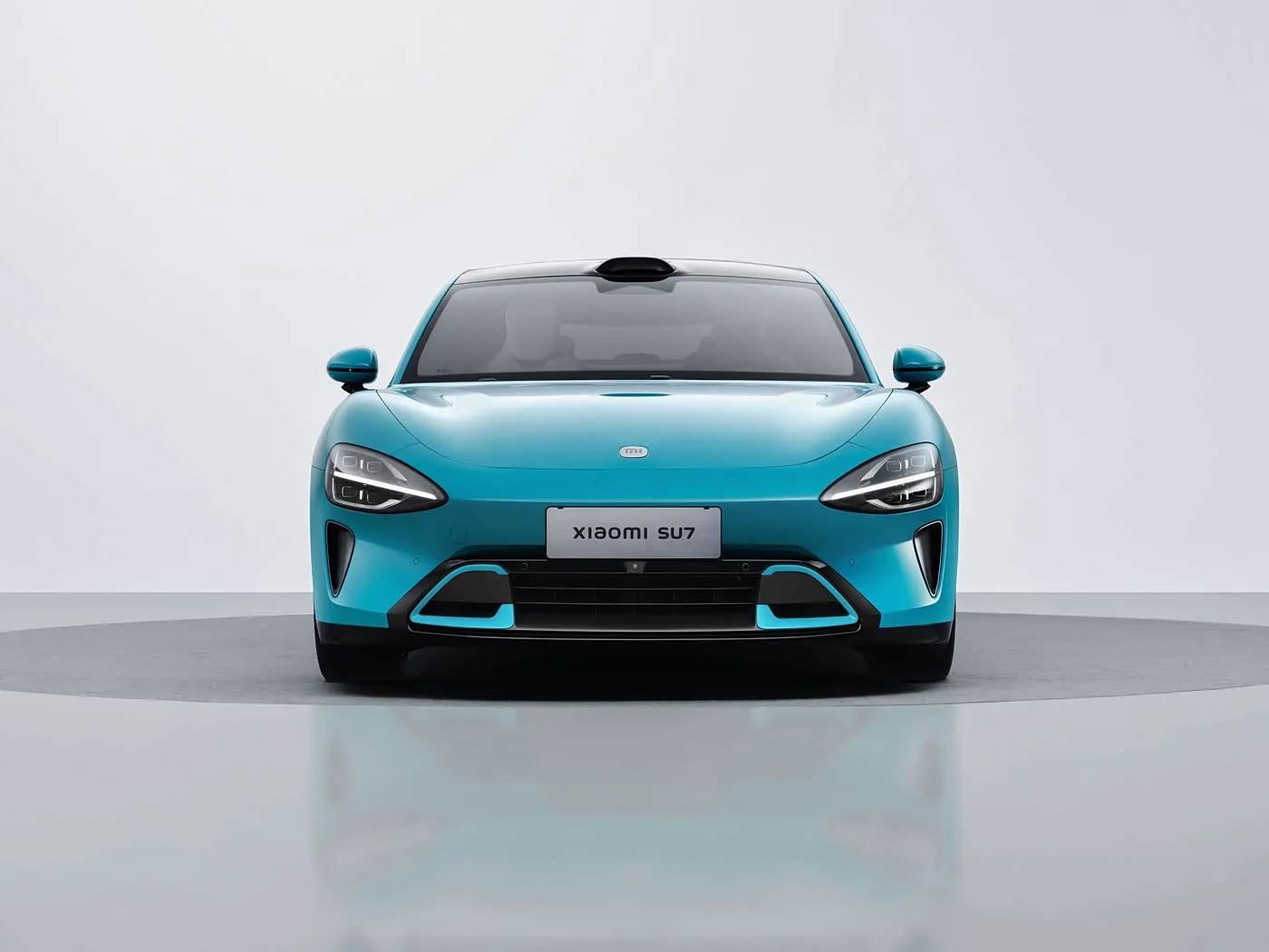 SHITJE HOT XIAOMI SU7 AUTOMJETE RE ENERGJIKE EV Sedan me rreze të gjatë rrote me 5 vende Ekran inç