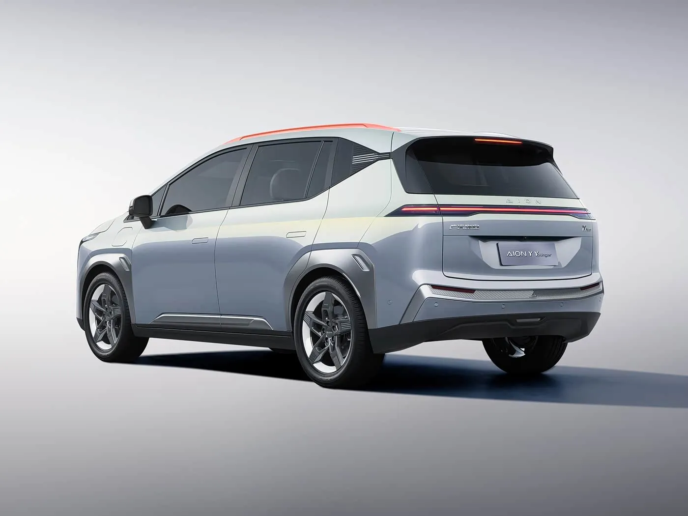 Shitet Makinë Elektrike GAC Aion Y Plus me ngarje inteligjente EV SUV 150 Kw me 5 dyer me 5 dyer