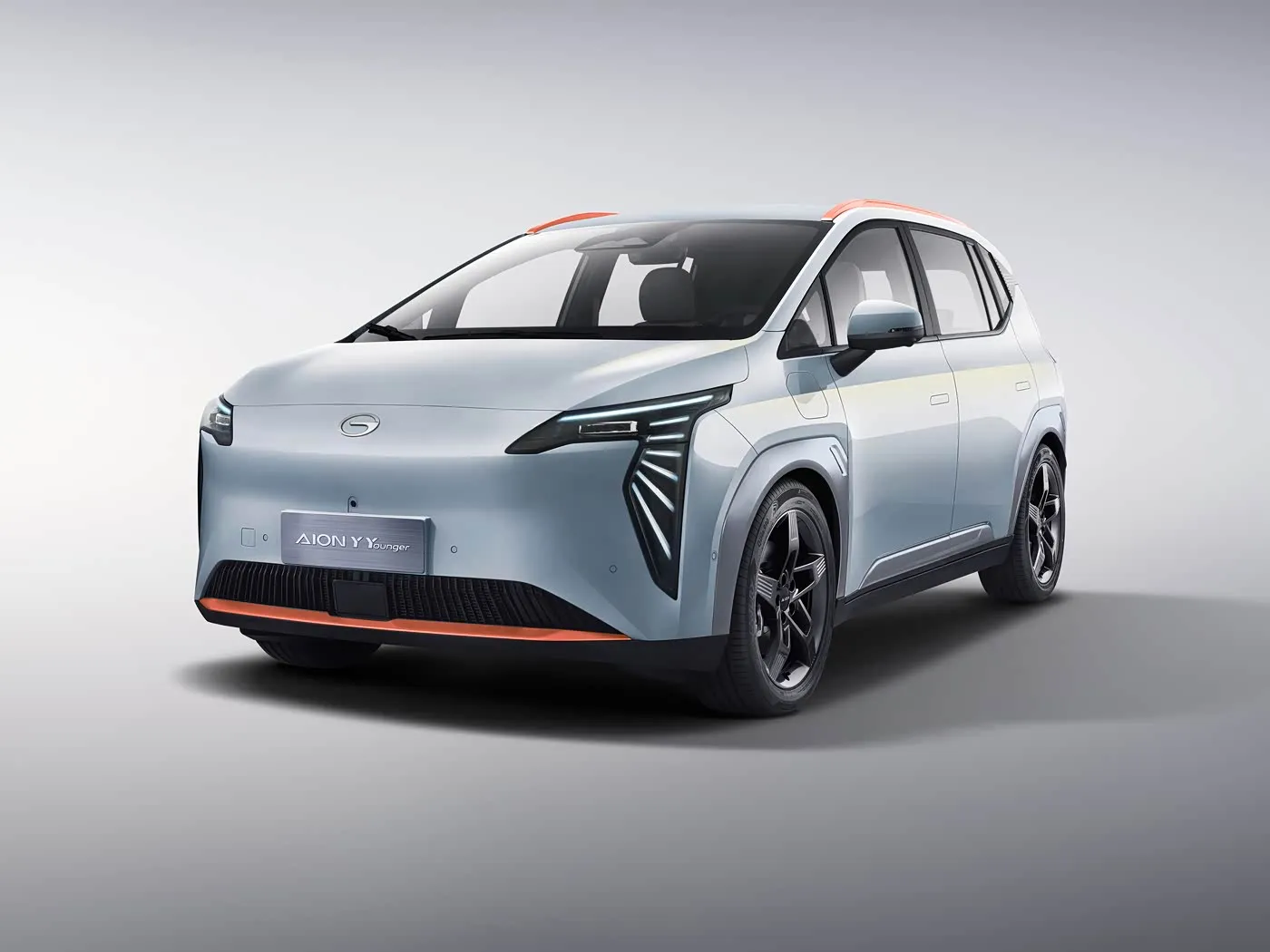 Shitet Makinë Elektrike GAC Aion Y Plus me ngarje inteligjente EV SUV 150 Kw me 5 dyer me 5 dyer