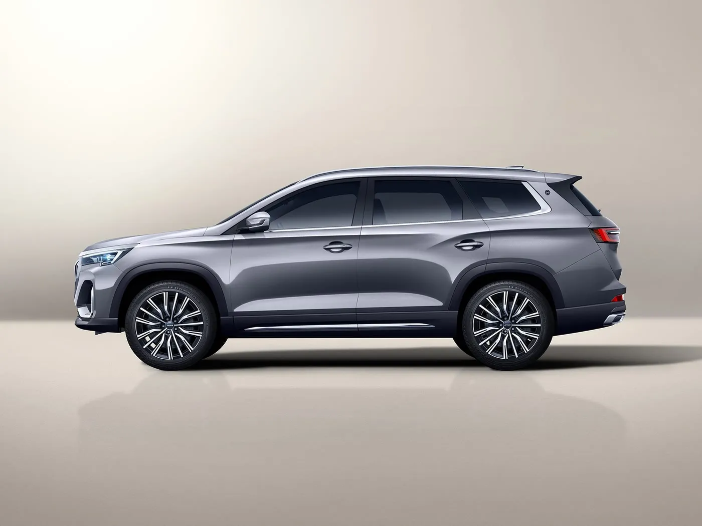Krejt e re Chery Jetour X90 PLUS SUV Automatic Drive sedilje lëkure me raft çati prej aliazhi Euro VI