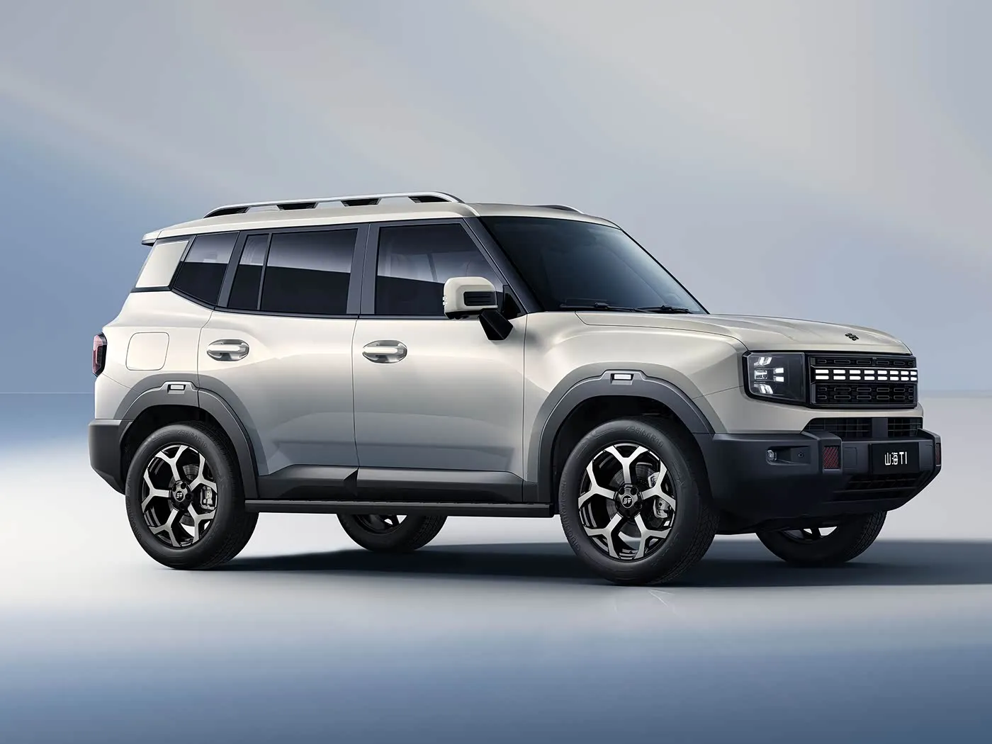 Jetour T1 SHANHAI Modeli i ri Kompakt SUV Elektrik PHEV Plugin Hybrid Automatic Gearbox Sedilje lëkure ACC Cruise FWD Euro VI Interio